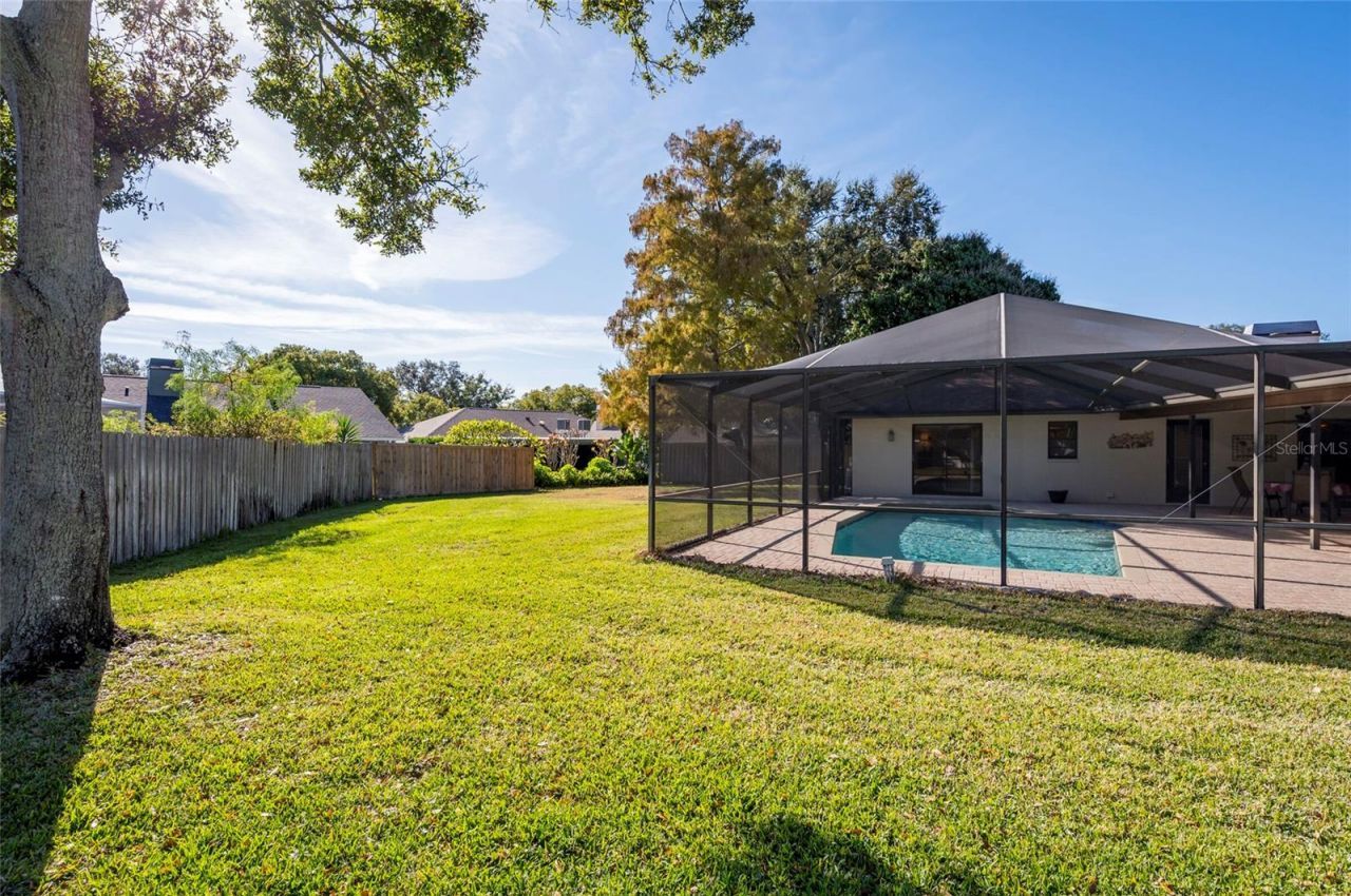 1589 Ridge Top Way, Clearwater, FL 33765 Photo