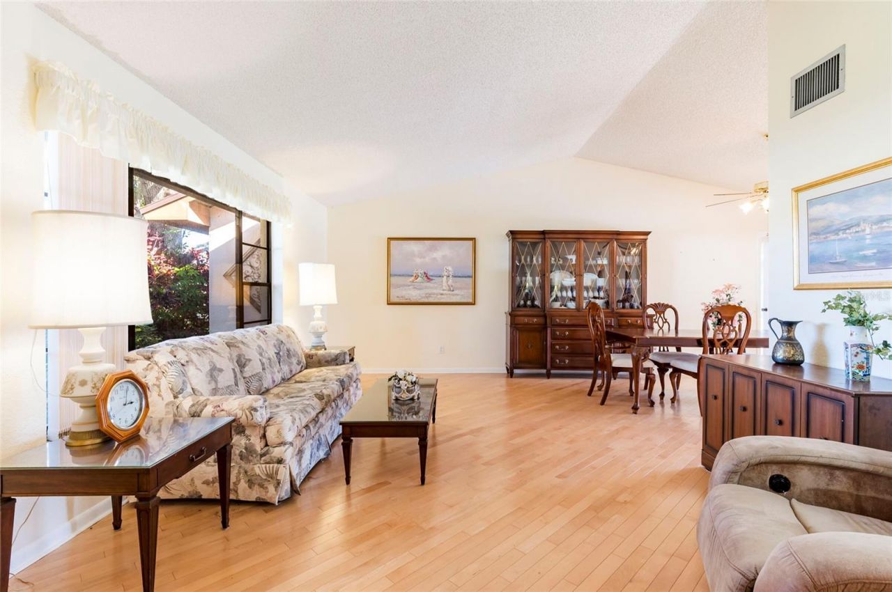 1589 Ridge Top Way, Clearwater, FL 33765 Photo