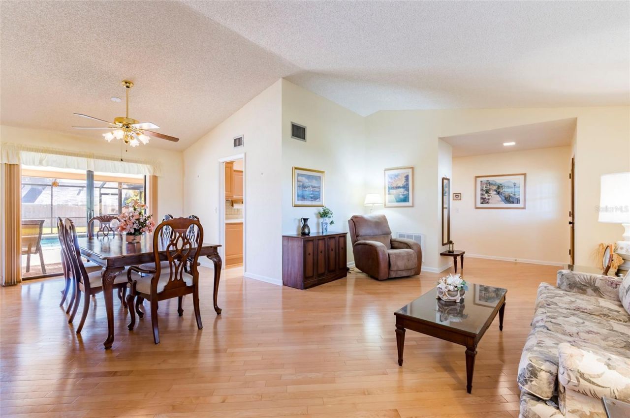 1589 Ridge Top Way, Clearwater, FL 33765 Photo