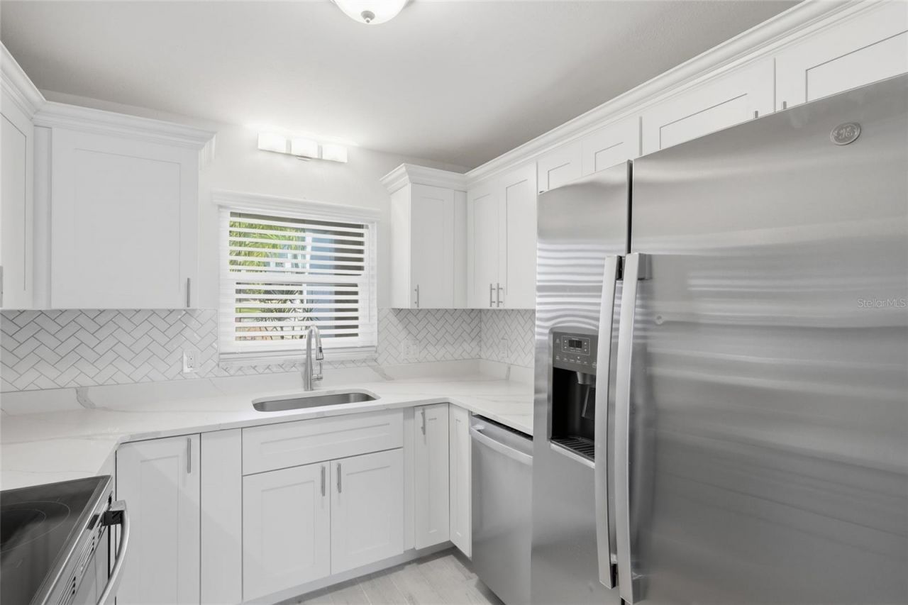 6300 Flotilla Drive, Unit 81, Holmes Beach, FL 34217 Photo