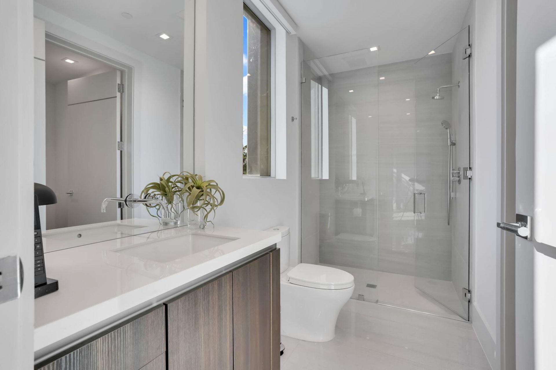 1901 S Ocean Boulevard, Unit 9, Delray Beach, FL 33483 Photo