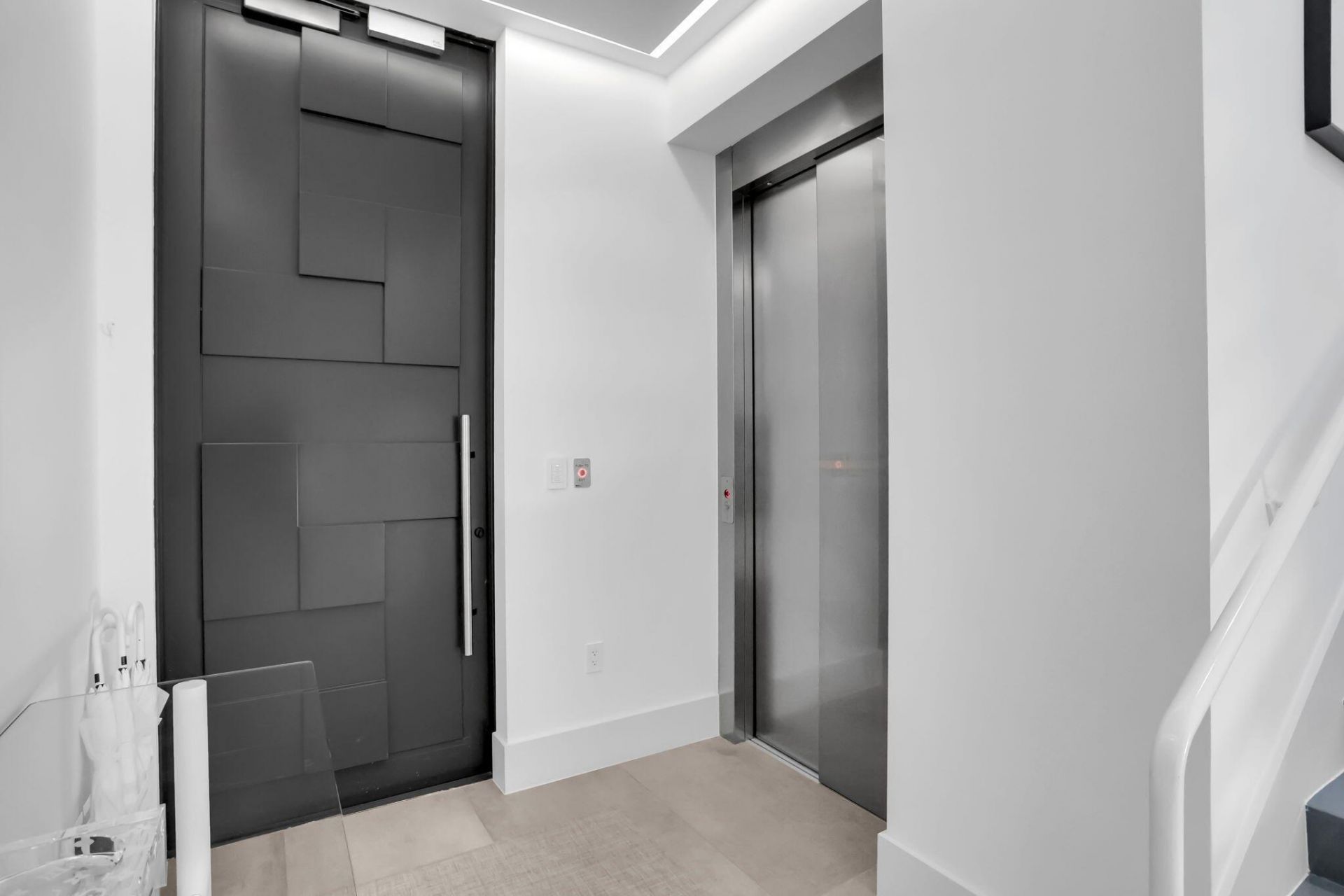 1901 S Ocean Boulevard, Unit 9, Delray Beach, FL 33483 Photo