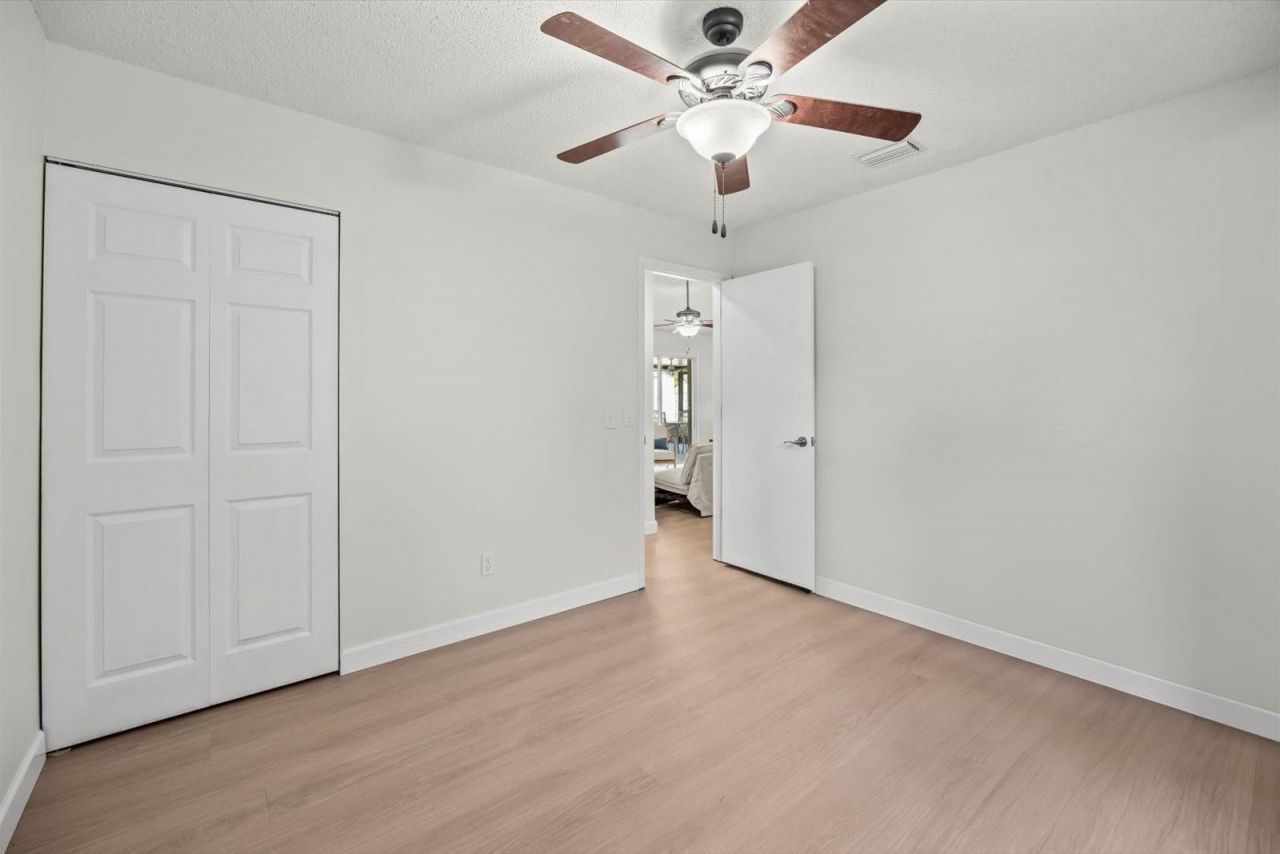 1533 SE Minorca Ave, Port Saint Lucie, FL 34952 Photo