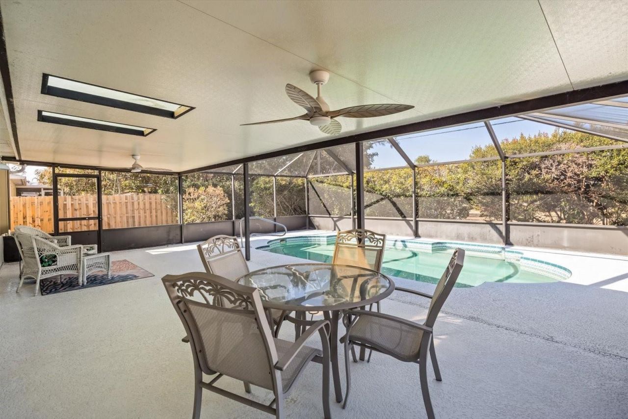 1533 SE Minorca Ave, Port Saint Lucie, FL 34952 Photo