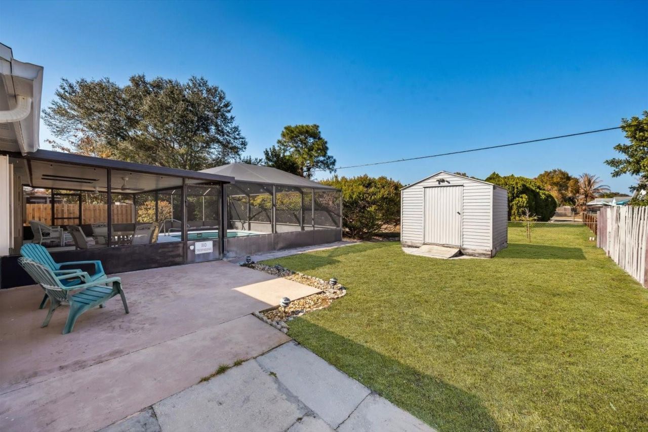 1533 SE Minorca Ave, Port Saint Lucie, FL 34952 Photo