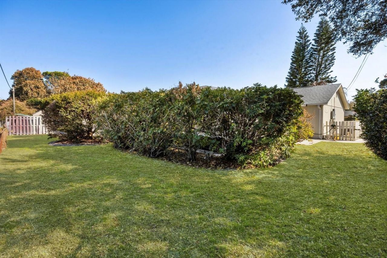 1533 SE Minorca Ave, Port Saint Lucie, FL 34952 Photo