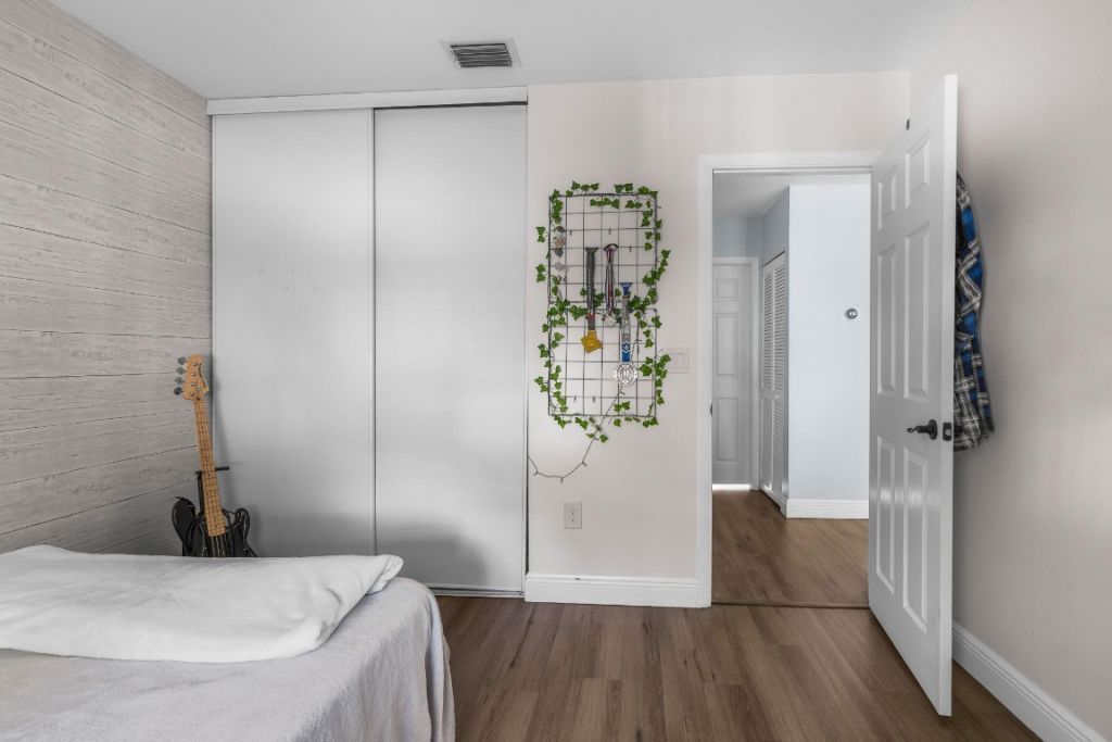 527 NW 87th Lane, Coral Springs, FL 33071 Photo