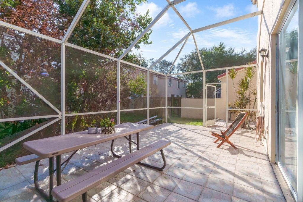 527 NW 87th Lane, Coral Springs, FL 33071 Photo