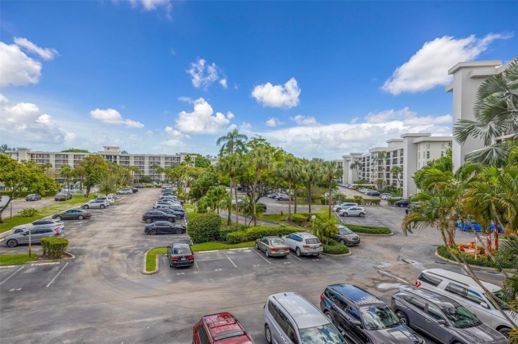 2681 S Course Drive, Unit 301, Pompano Beach, FL 33069 Photo