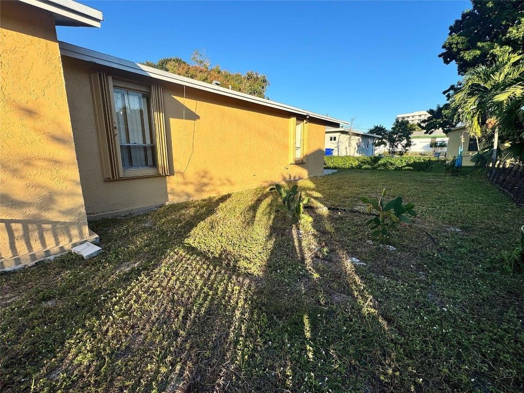 704 NW 3rd Avenue, Pompano Beach, FL 33060 Photo