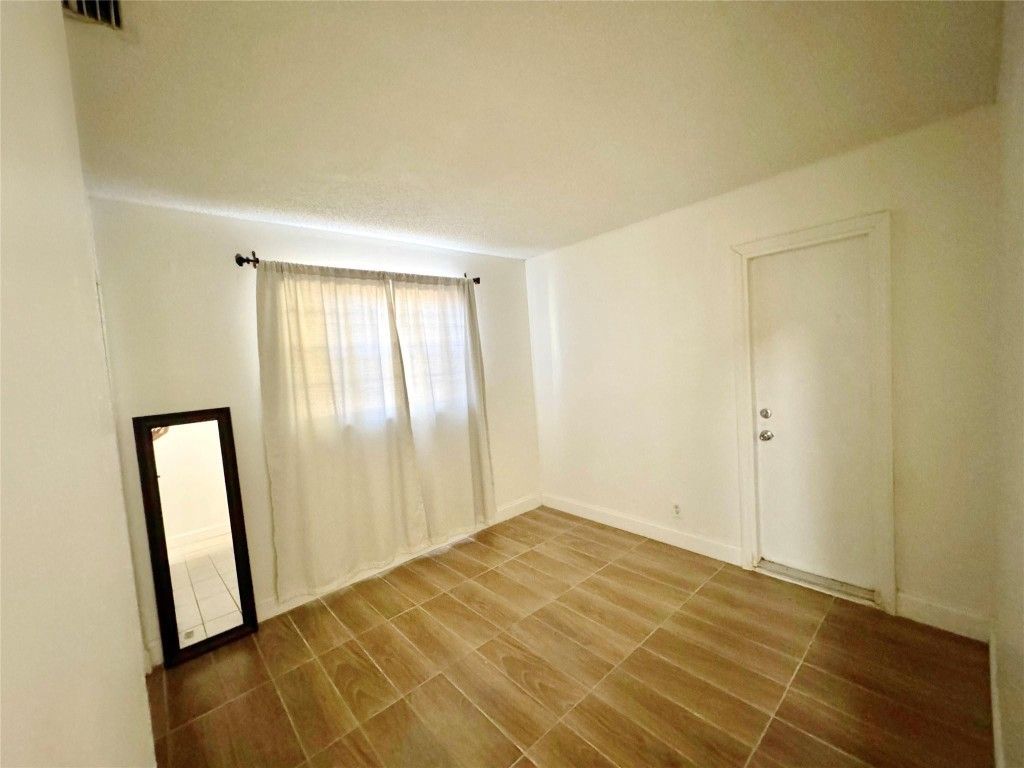 704 NW 3rd Avenue, Pompano Beach, FL 33060 Photo