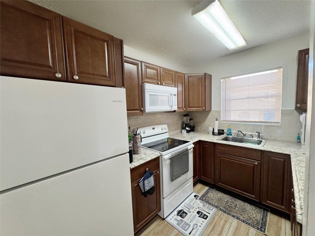 704 NW 3rd Avenue, Pompano Beach, FL 33060 Photo