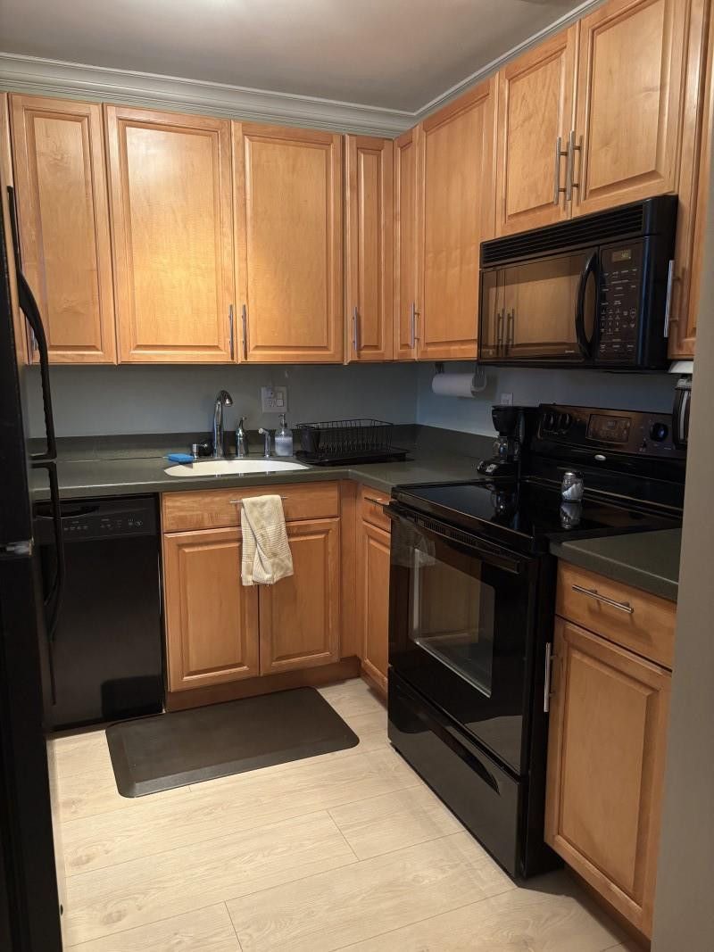 700 Layne Bl, Unit 212, Hallandale Beach, FL 33009 Photo