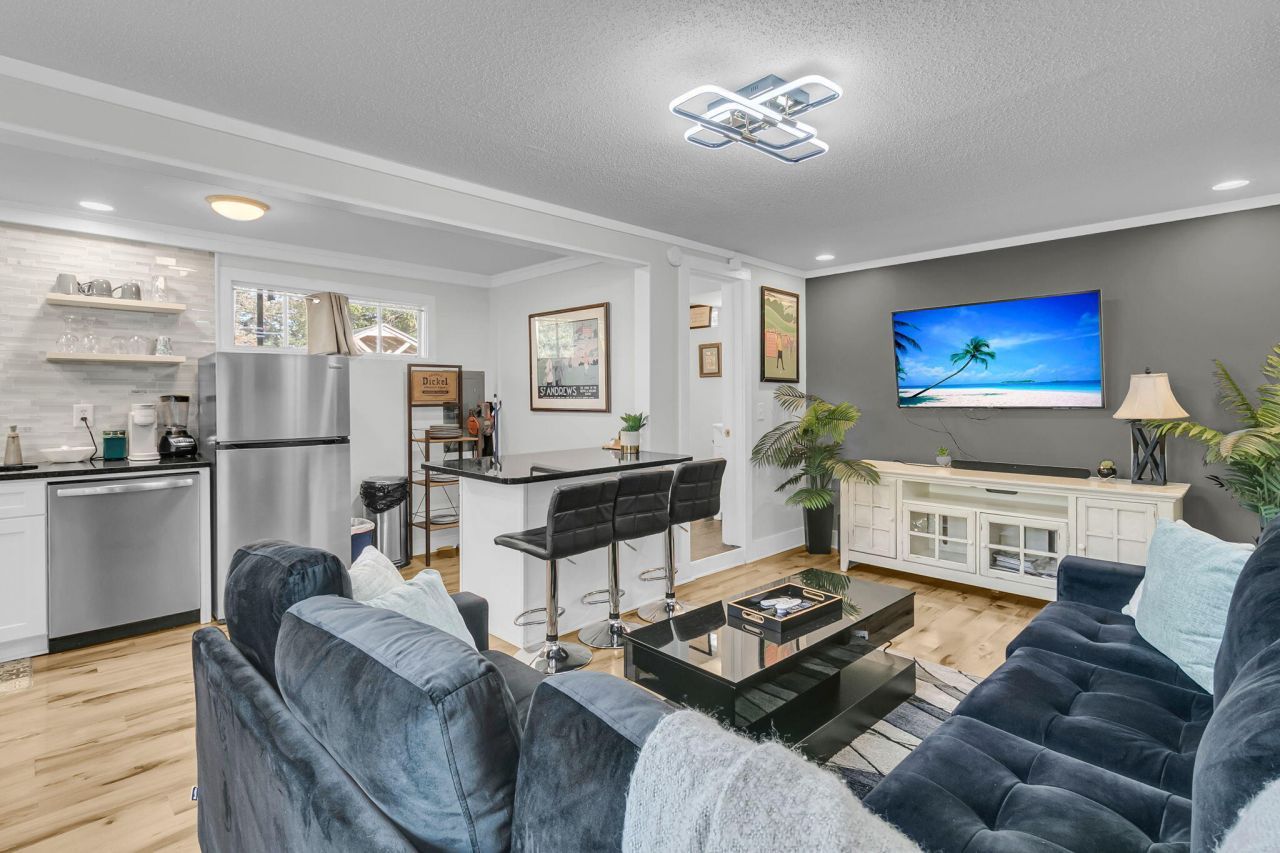 428 Riverland Drive Photo 14