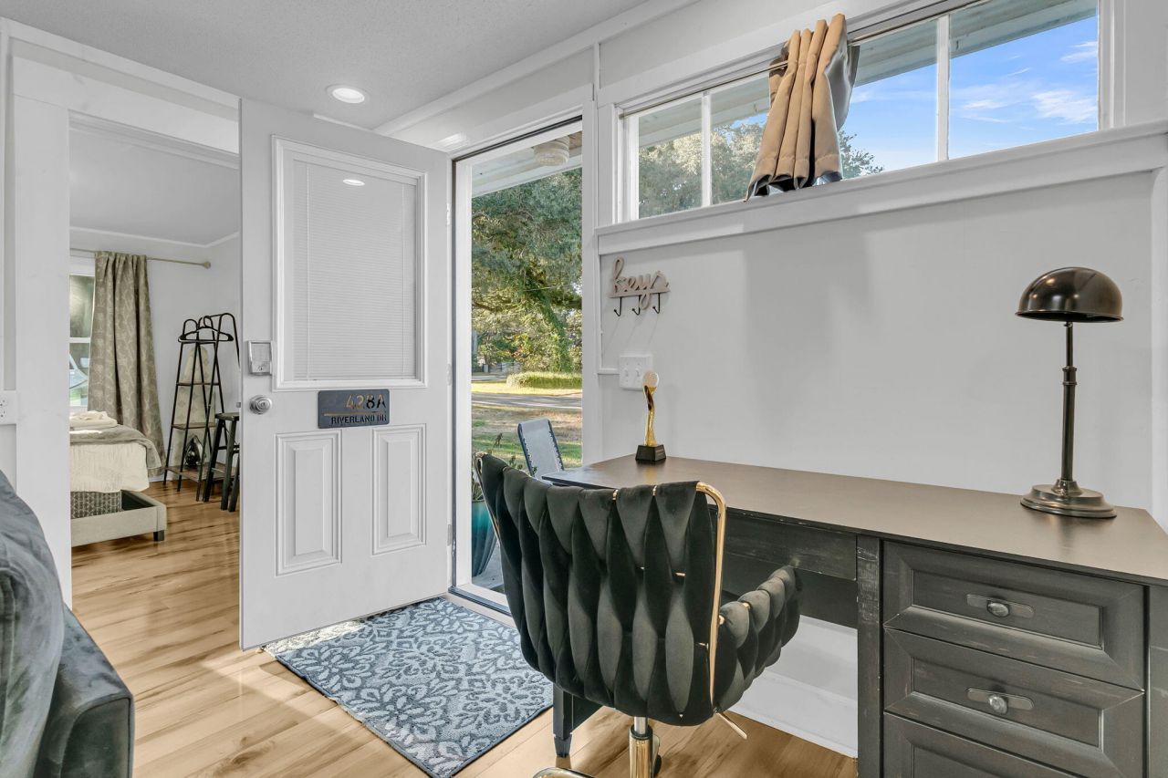 428 Riverland Drive Photo 20