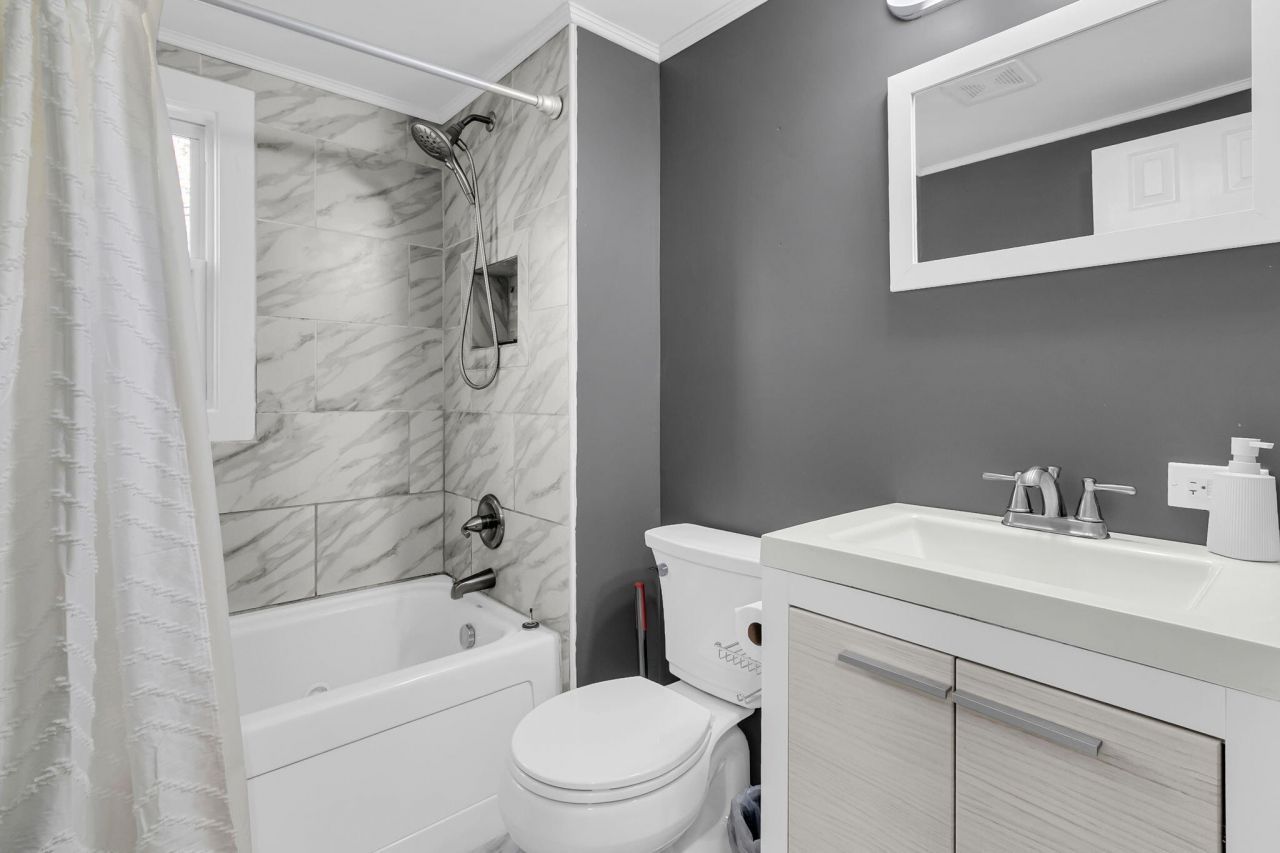 428 Riverland Drive Photo 21