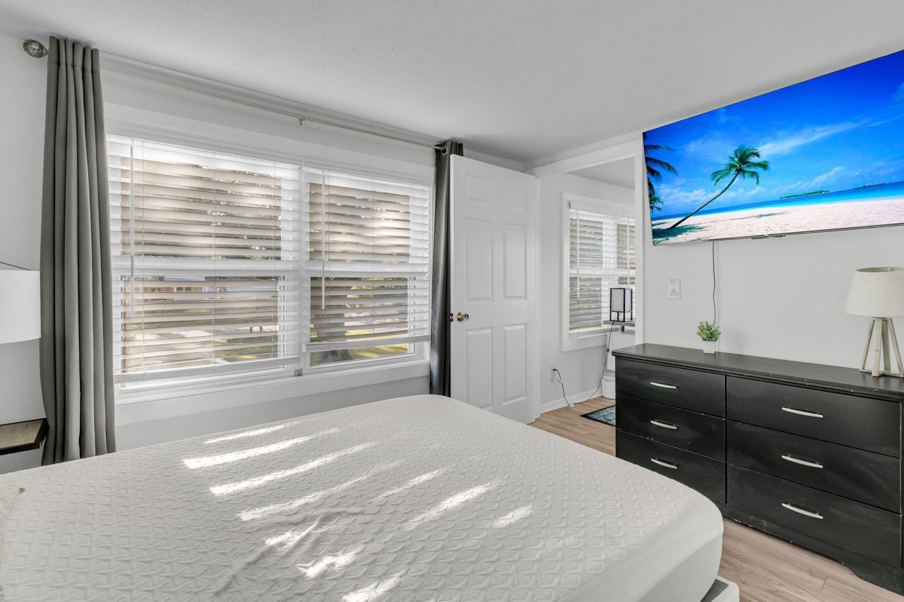 428 Riverland Drive Photo 25