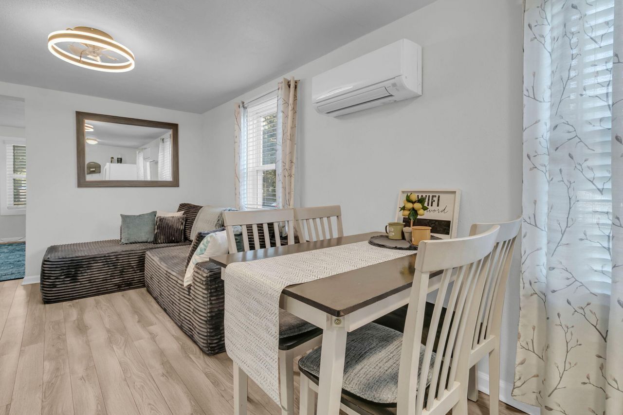 428 Riverland Drive Photo 28