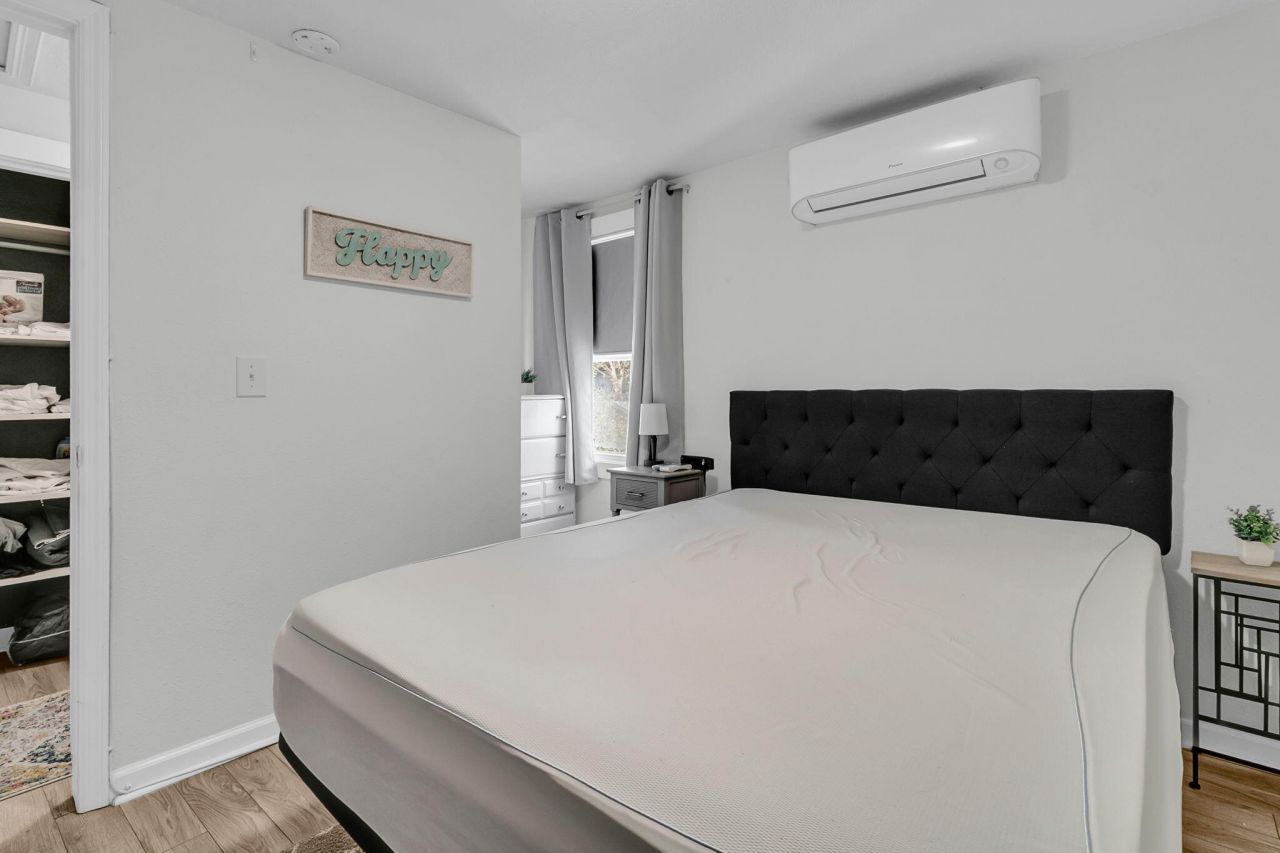 428 Riverland Drive Photo 33