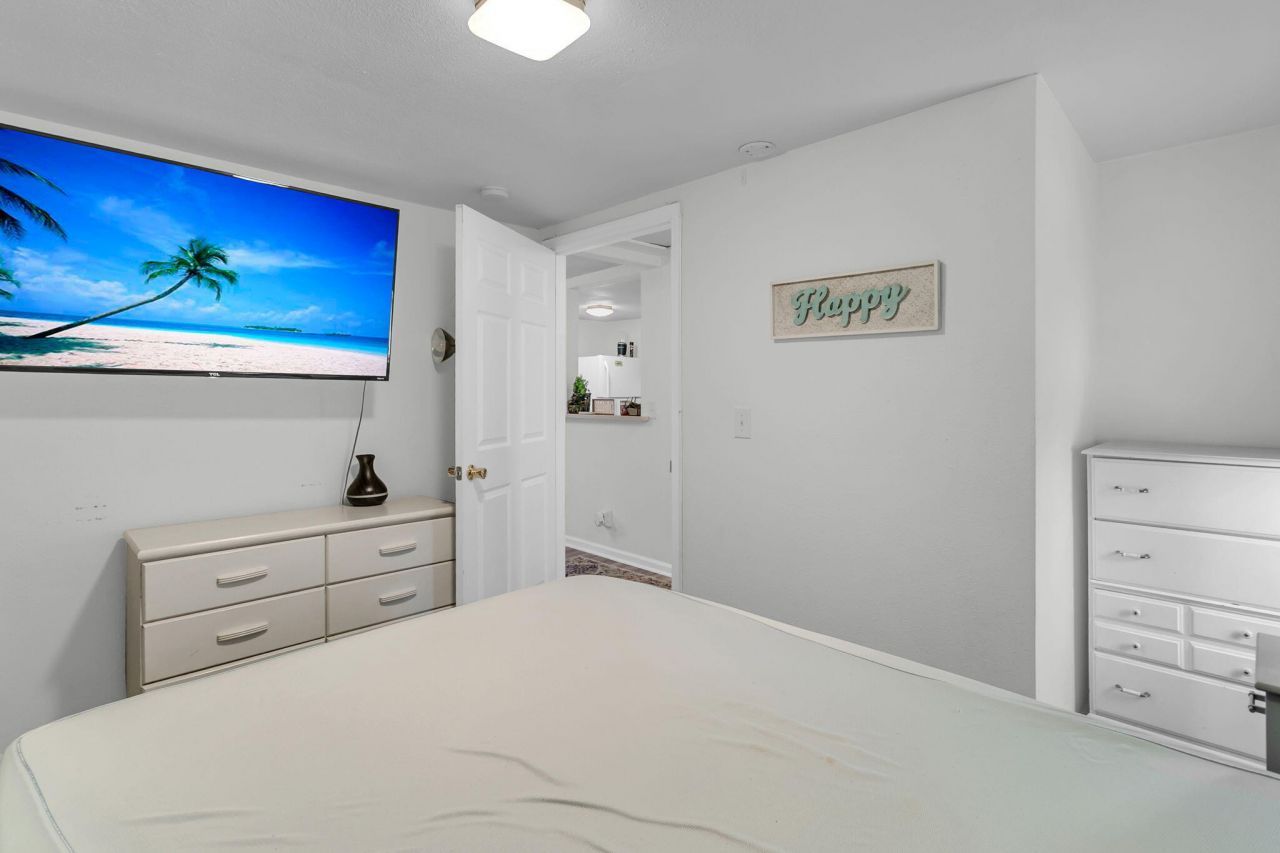 428 Riverland Drive Photo 34