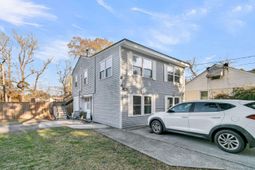 428 Riverland Drive photo 4