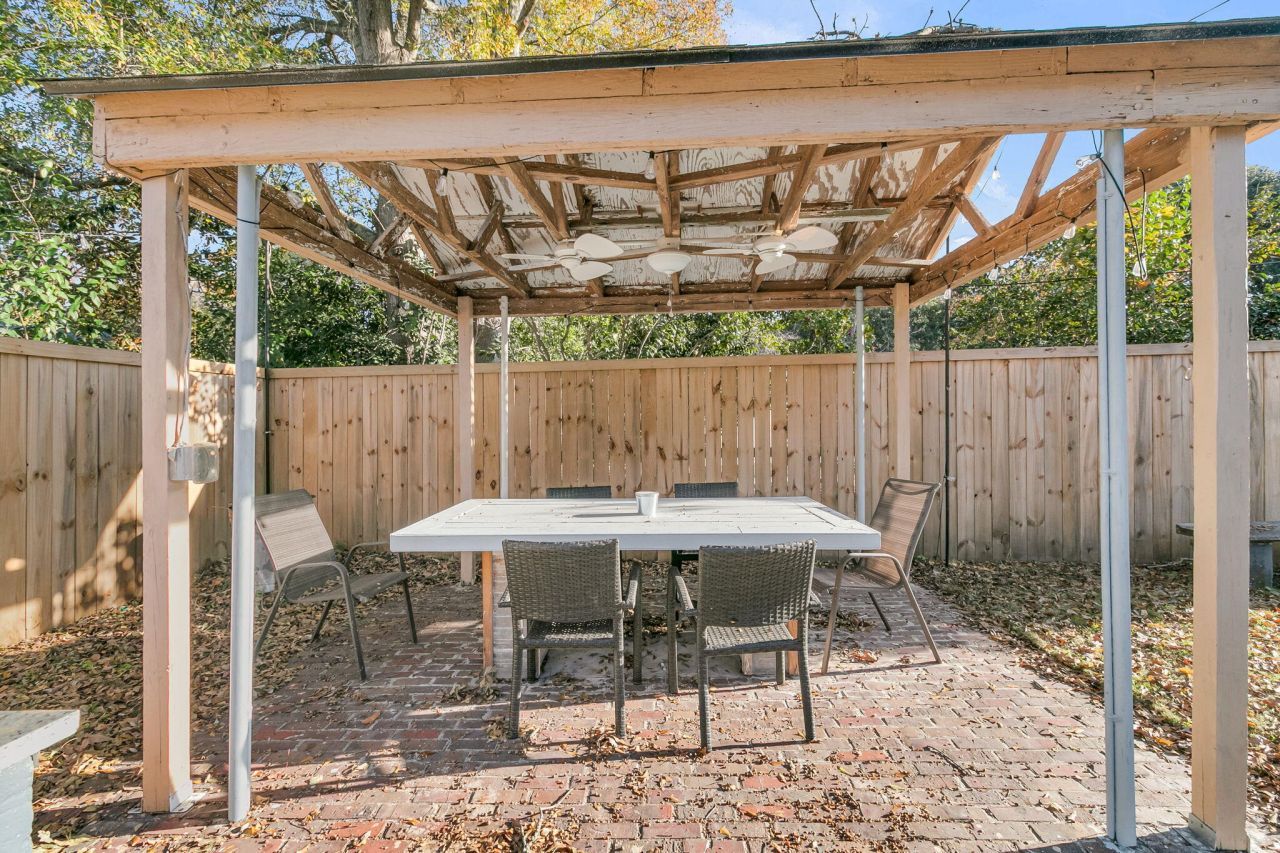 428 Riverland Drive Photo 44