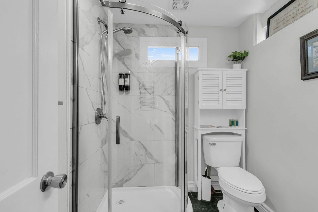 428 Riverland Drive Photo 8