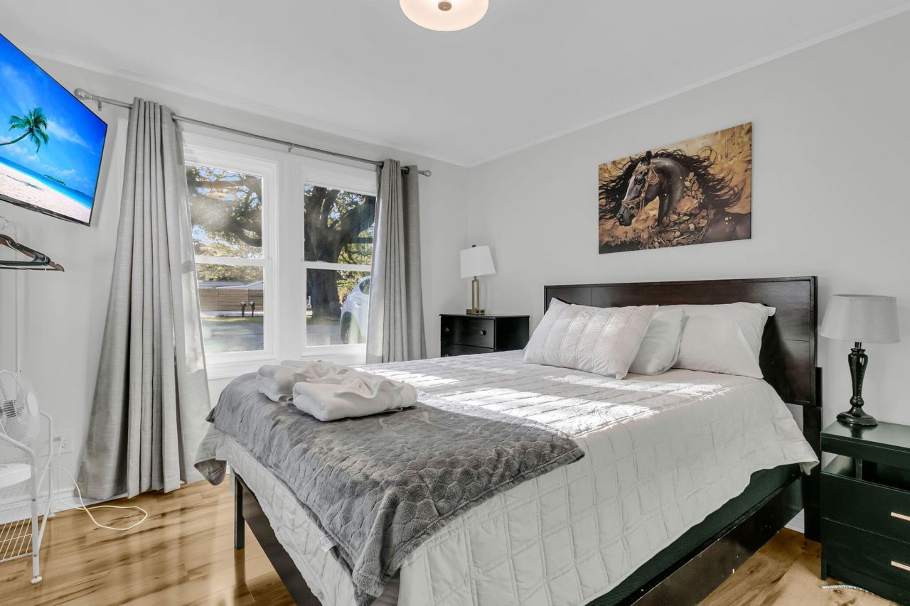 428 Riverland Drive Photo 9