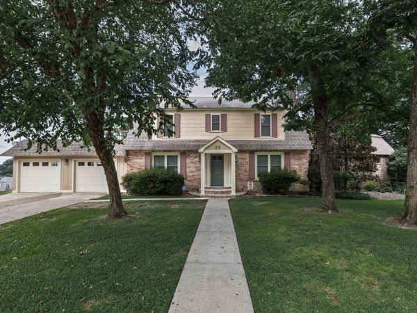 312 Riverside Drive, Arkadelphia, AR 71923