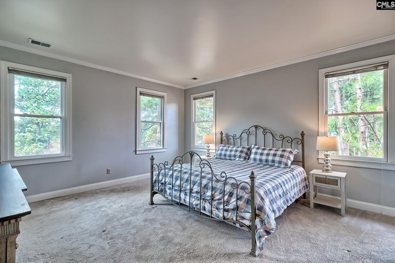 73 Cowdray Park  Photo 27