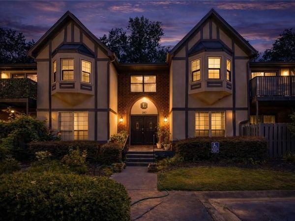 6851 Roswell Road, Atlanta, GA 30328