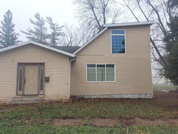 101 NE 6Th Street, Eagle Grove, IA 50533