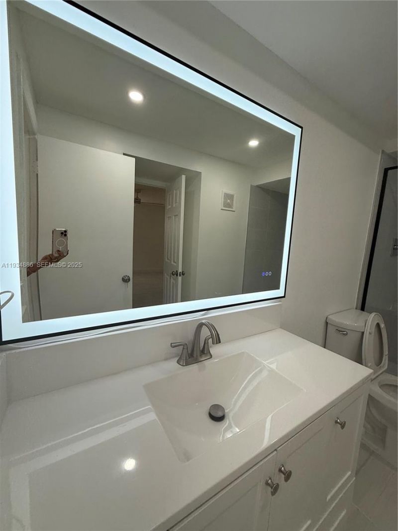 210 Lakeview Dr, Unit 109, Weston, FL 33326 Photo