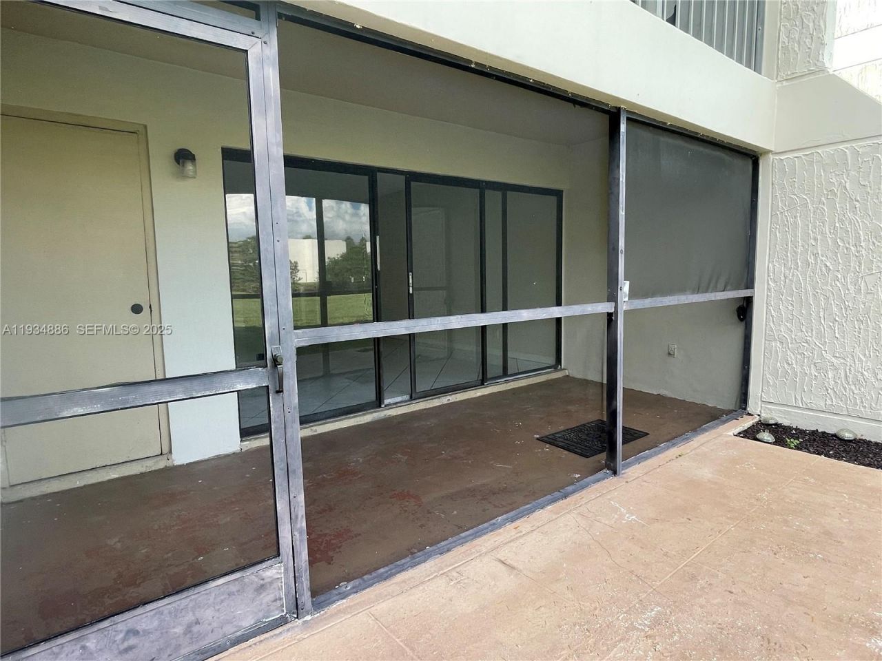 210 Lakeview Dr, Unit 109, Weston, FL 33326 Photo