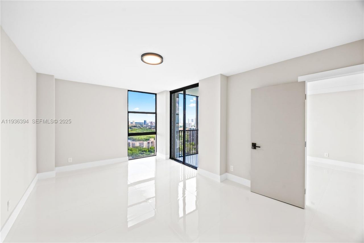 20379 W Country Club Dr, Unit 2632-, Aventura, FL 33180 Photo