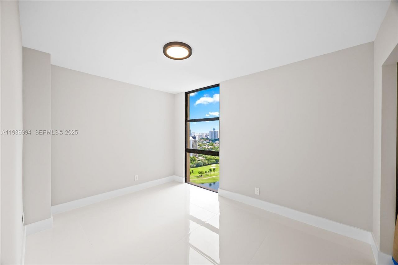 20379 W Country Club Dr, Unit 2632-, Aventura, FL 33180 Photo