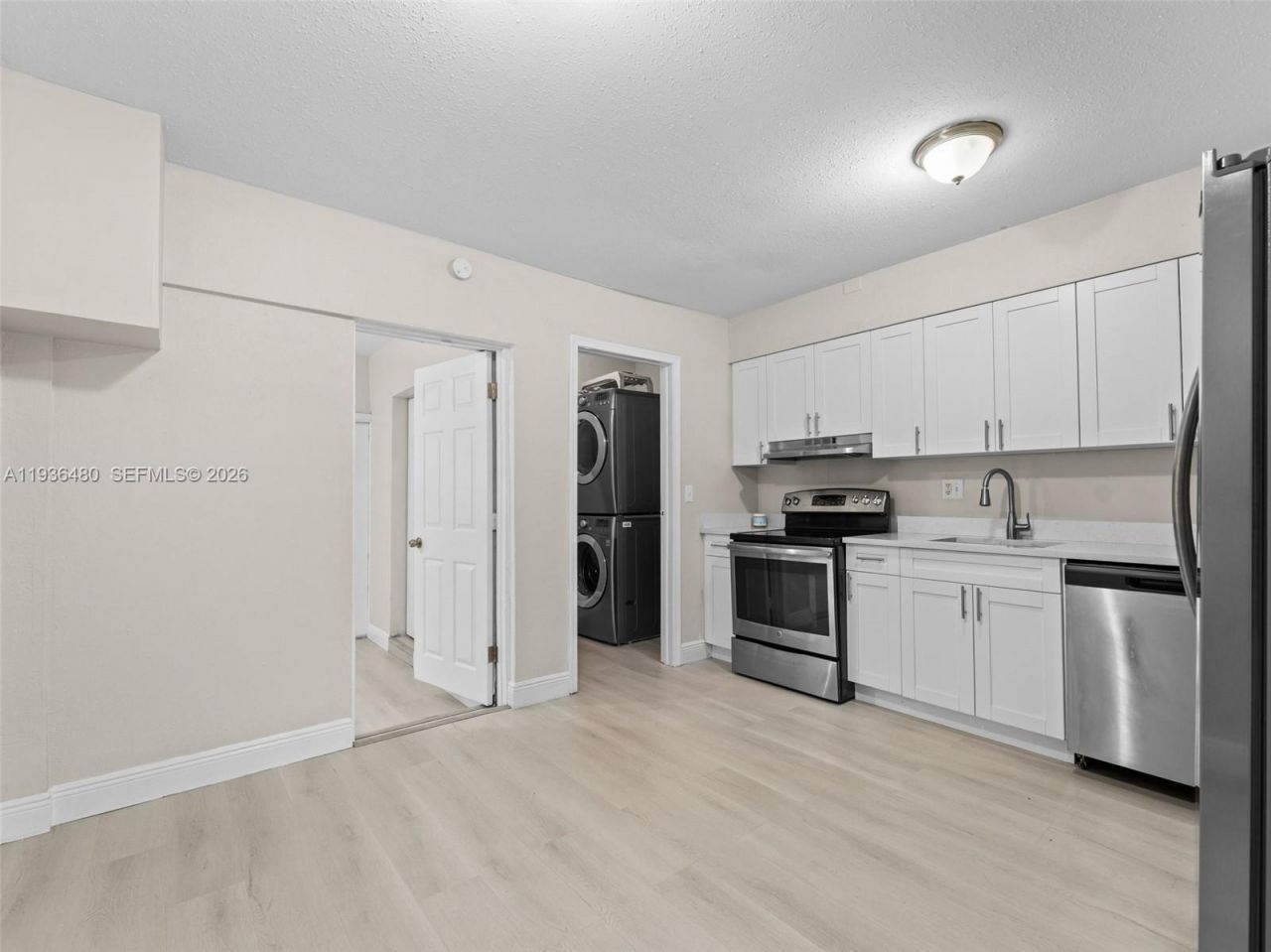 5880 NW 19th St, Unit A, Sunrise, FL 33313 Photo