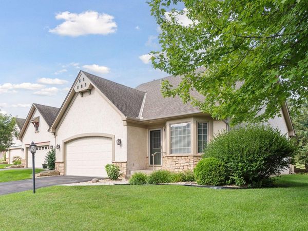 8410 Burlwood Drive, Chanhassen, MN 55317
