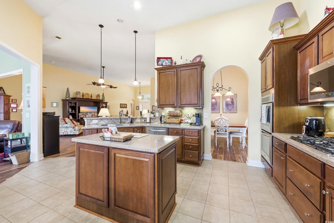 358 Trestle Way Photo 13