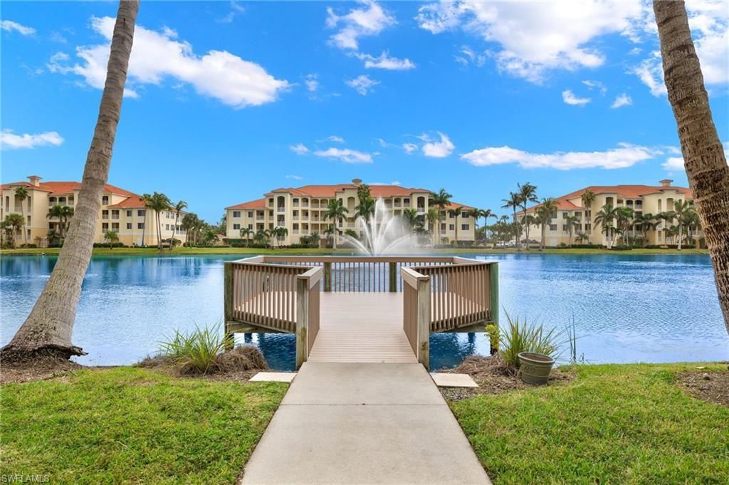 20061 Sanibel View Cir, Unit 203, Fort Myers, FL 33908 Photo