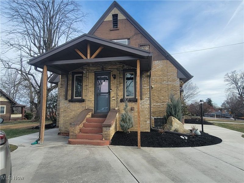 593 Dewey Avenue, Cadiz, OH 43907 Photo 4