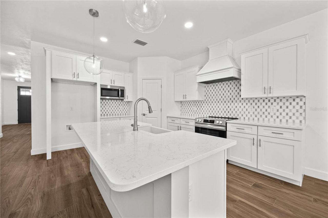 1086 SW 67th Way, Gainesville, FL 32607 Photo