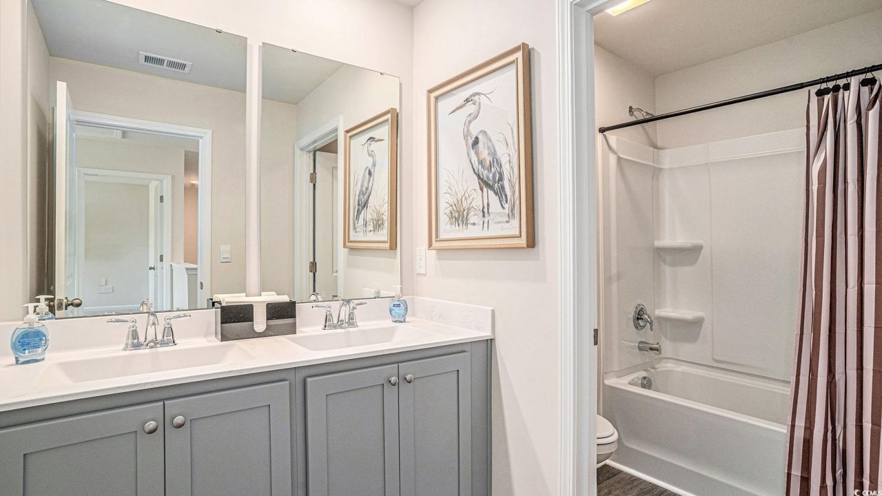 183 Pampa Dr. Photo 16