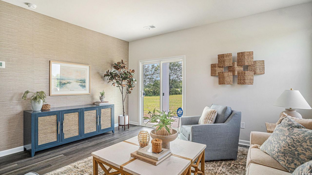 183 Pampa Dr. Photo 6