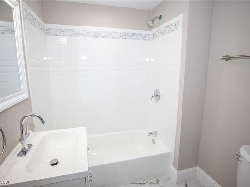 11906 Hamlen Avenue, Cleveland, OH 44120 Photo 21