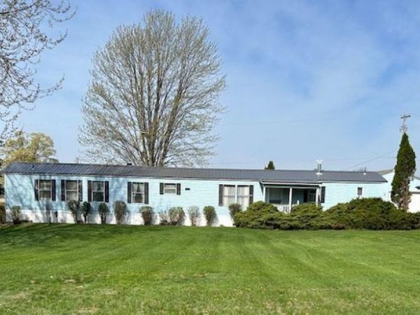 6189 Wildwood Drive, Elwell, MI 48832