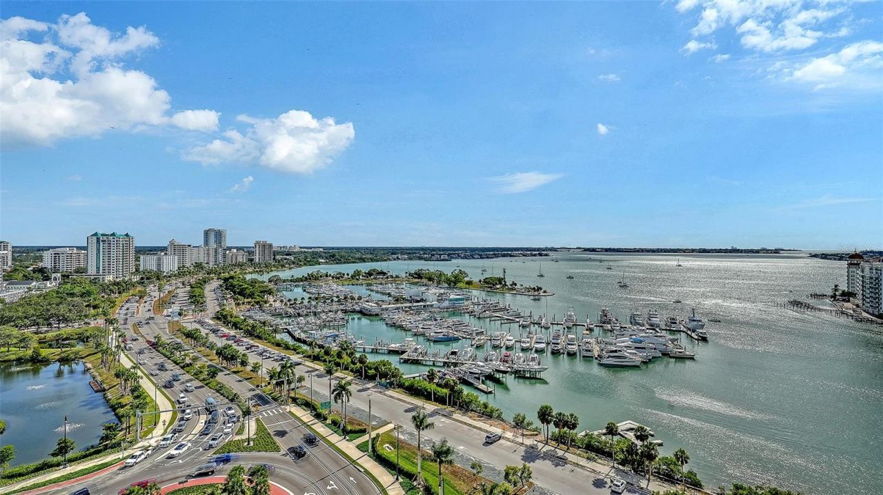 1155 N Gulfstream Avenue, Unit 1506, Sarasota, FL 34236 Photo