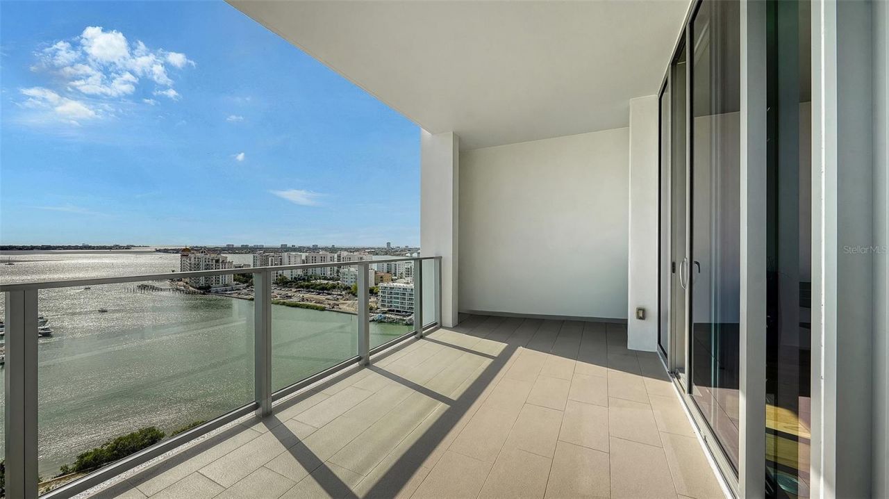 1155 N Gulfstream Avenue, Unit 1506, Sarasota, FL 34236 Photo