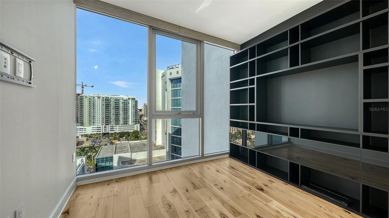 1155 N Gulfstream Avenue, Unit 1506, Sarasota, FL 34236 Photo