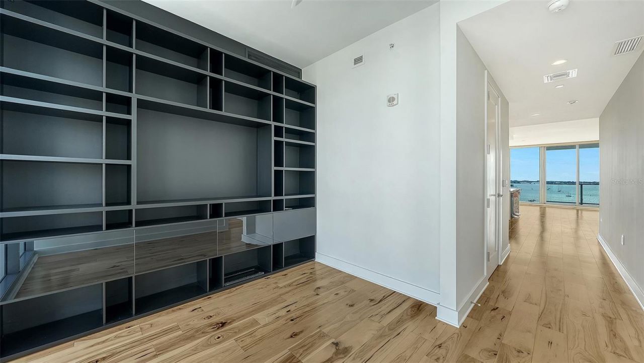 1155 N Gulfstream Avenue, Unit 1506, Sarasota, FL 34236 Photo